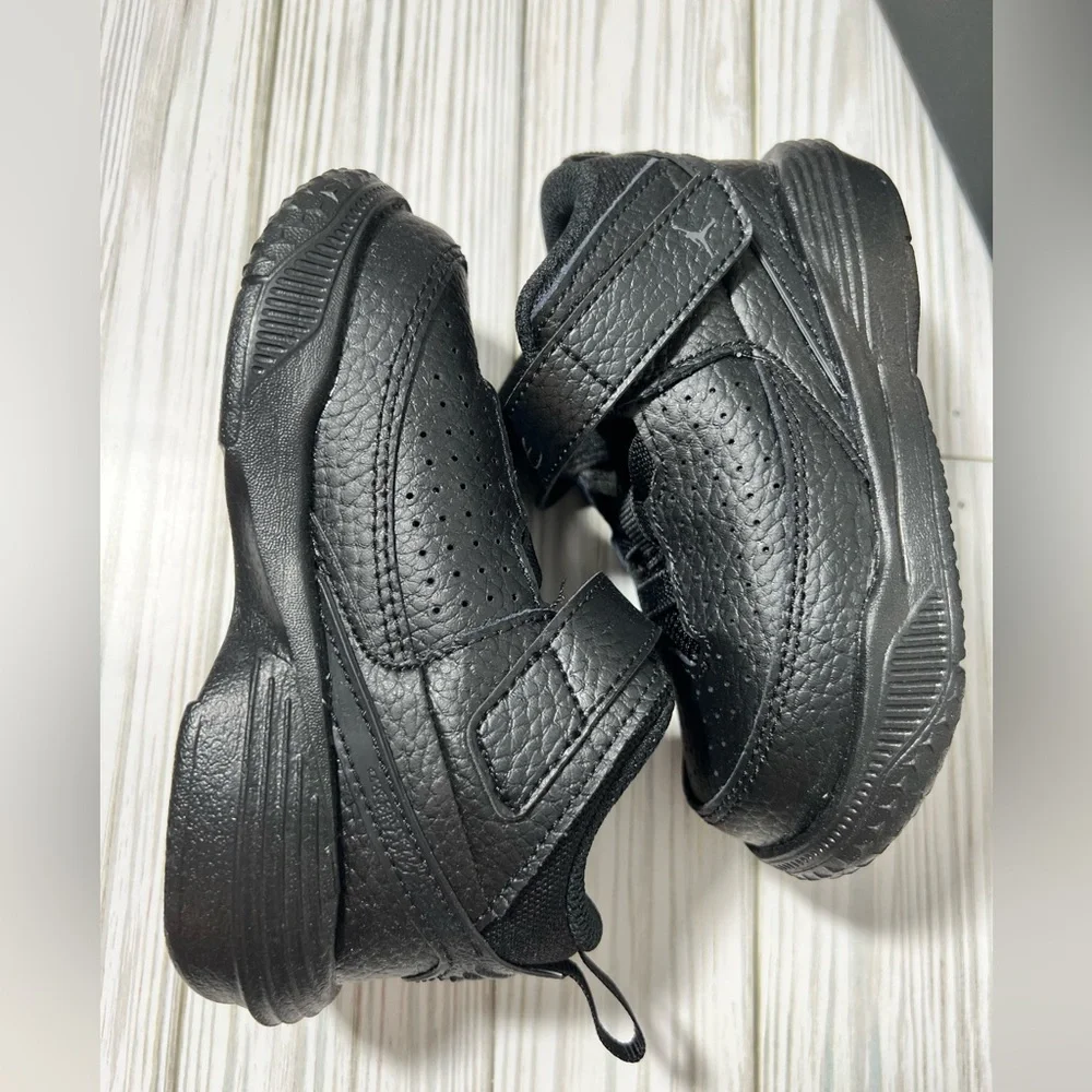 Nike Air Jordan Max Aura 5 toddler high top‎ sneakers shoes black size 7C